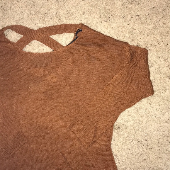 Brandy Melville Sweaters - NWOT strappy back sweater